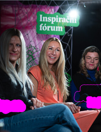 Láska, sex a swajpování – s Eliškou Mynářovou, Kateřinou Klapilovou a Dianou Fabiánovou o tom, co si myslíme, že chceme od seznamek (záznam debaty)